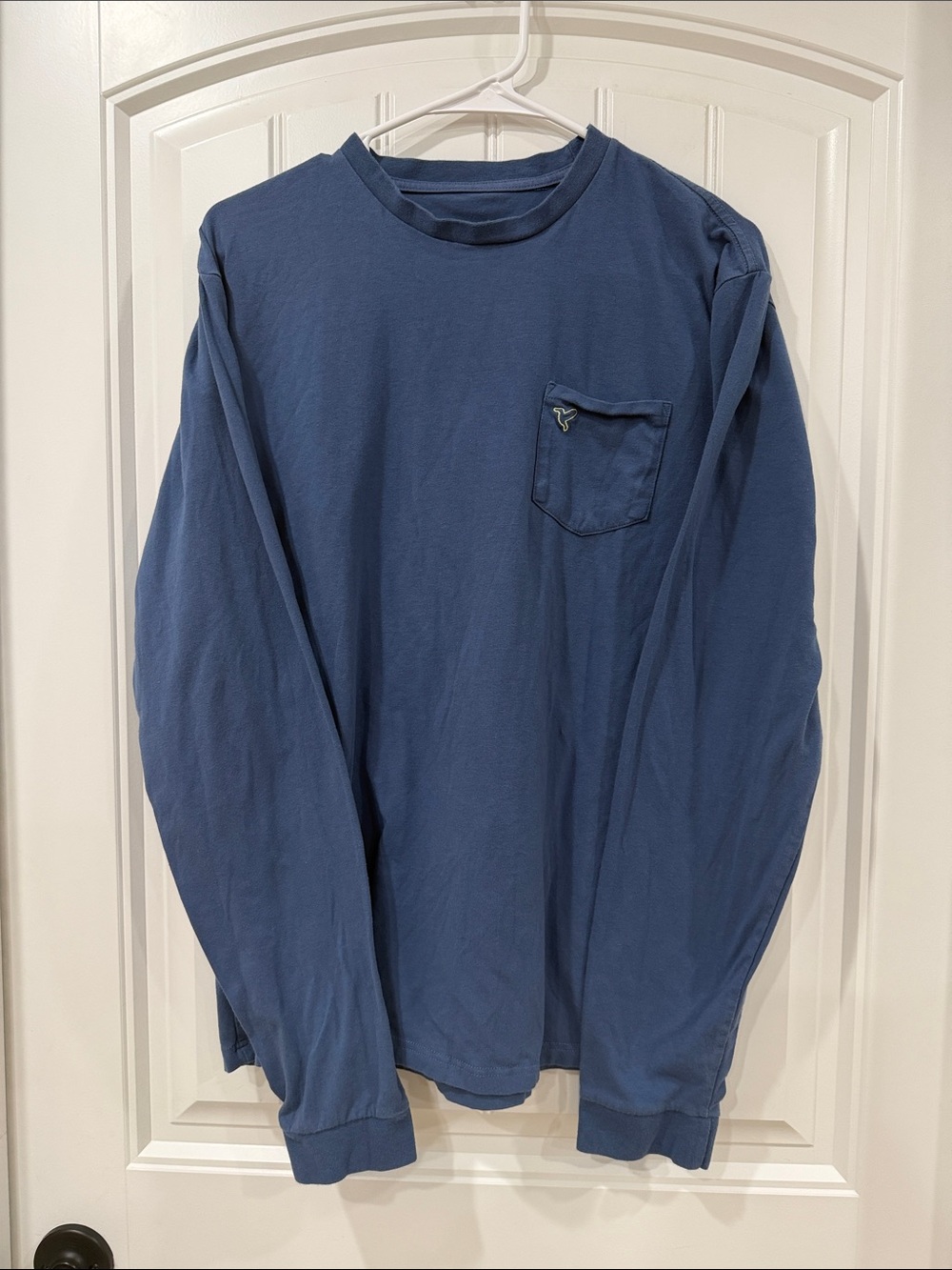 EUC Birddogs Slate Blue Long Sleeve Pocket Tee